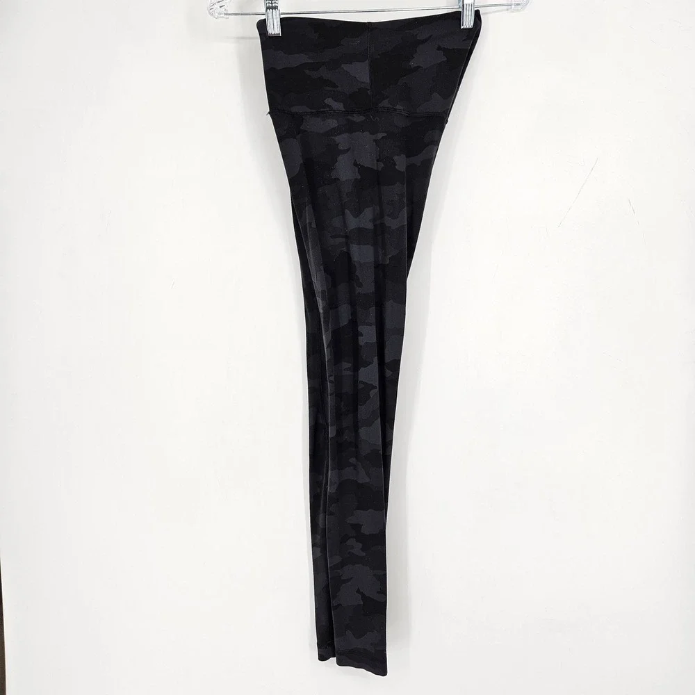 Lululemon Pants Womens 4 Align Joggers Black Camo Athletic Gym Leisure Yoga